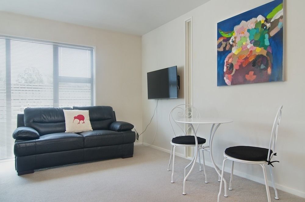 Carlton Villa 2 - Christchurch Holiday Homes 외부 사진