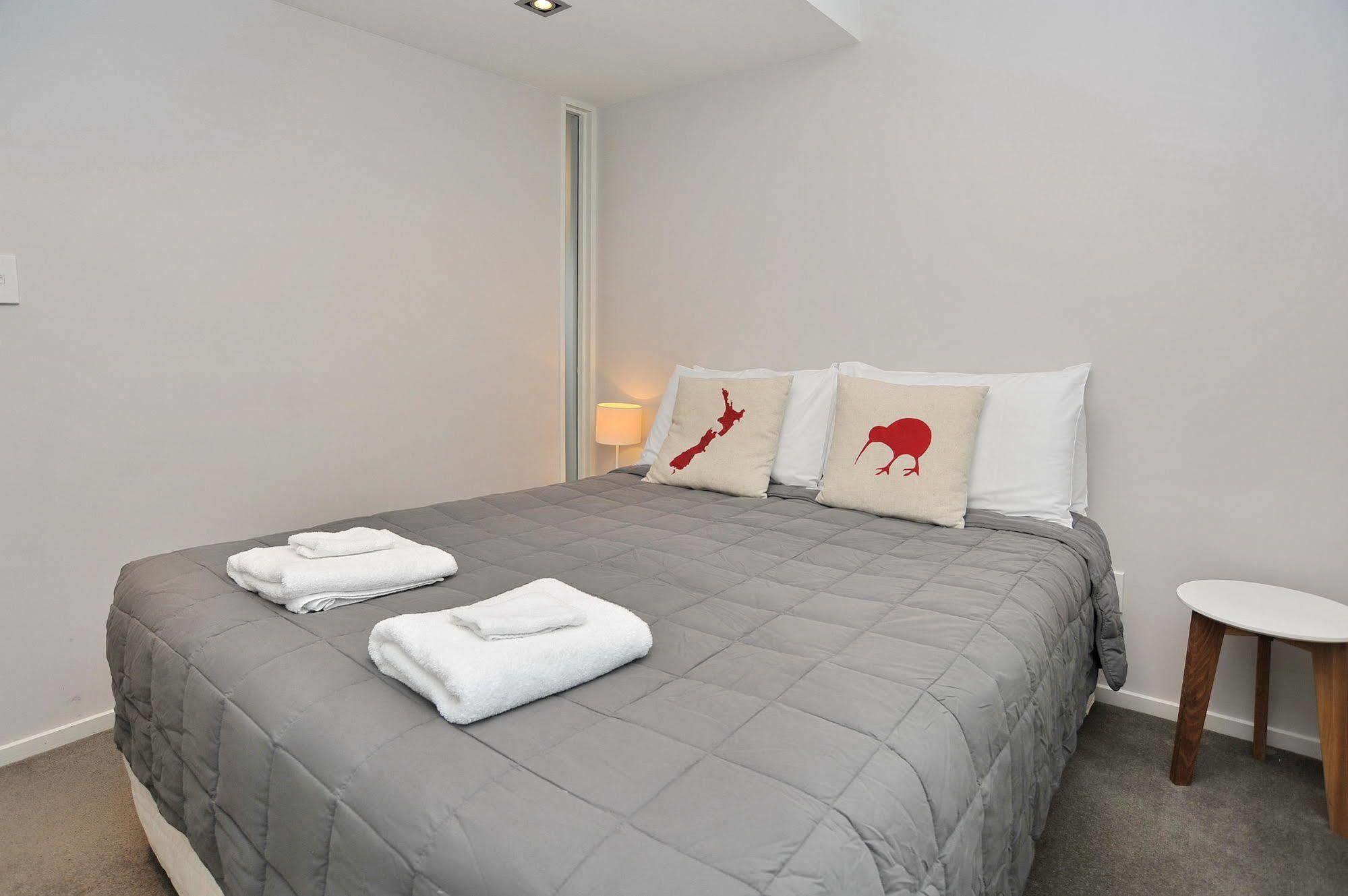 Carlton Villa 2 - Christchurch Holiday Homes 외부 사진